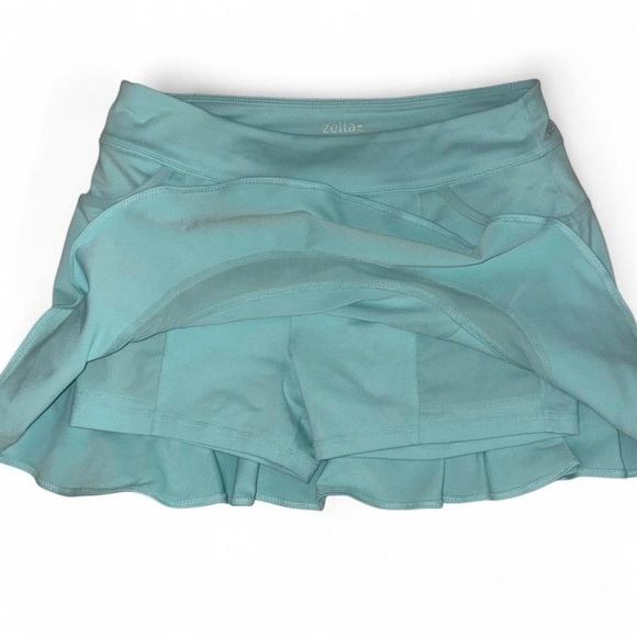 Zella Ruffled Tennis Skirt with Pockets & Built-in Shorts - NWOT - Size M 💅🏽👗 - Picture 5 of 5